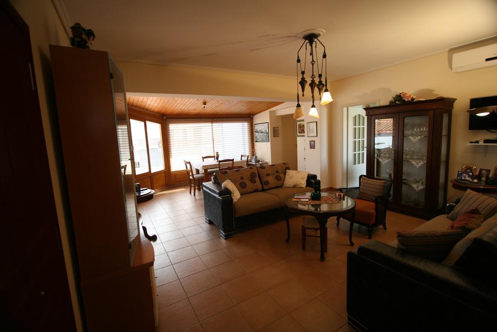 Chalkida Apartments Luaran gambar
